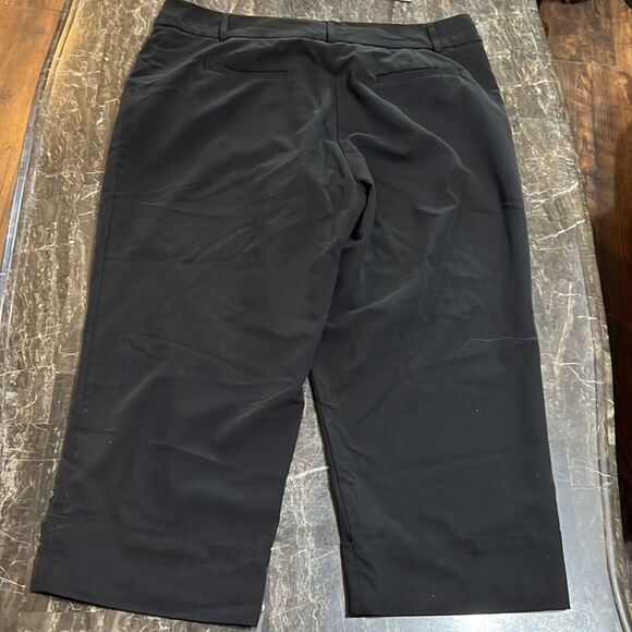 DRESS Barn Dress Capris 12 - Picture 2 of 8